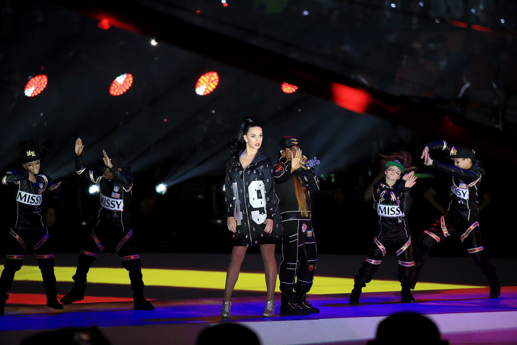 Katy-Perry-Halftime-Show-Super-Bowl-2015-Pictures (6)