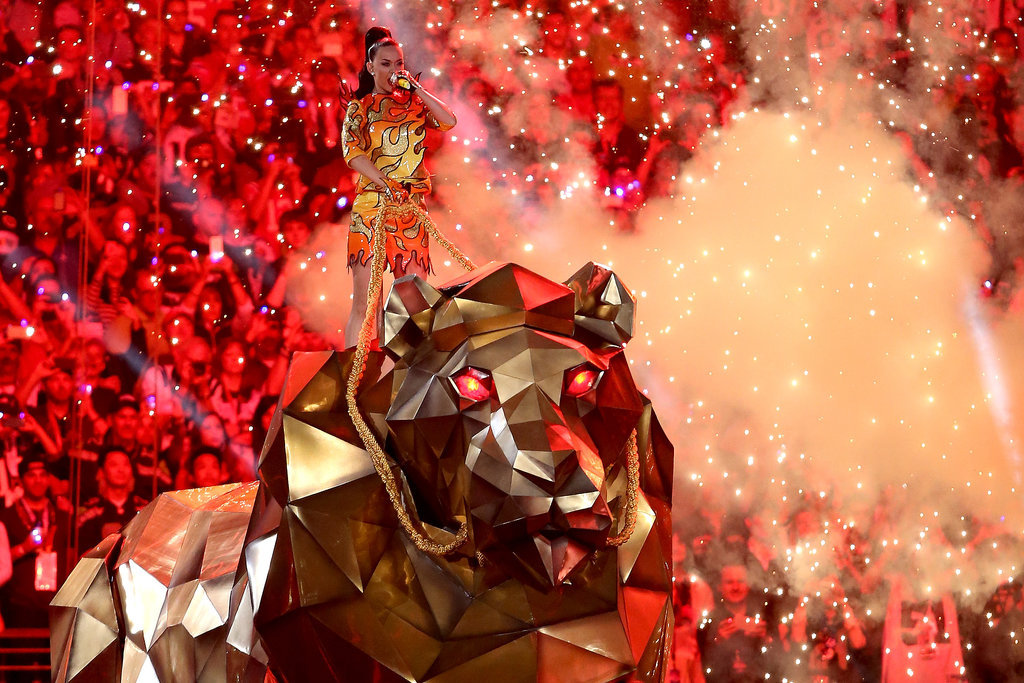 Katy-Perry-Halftime-Show-Super-Bowl-2015-Pictures